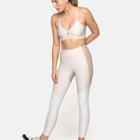 Outdoor Voices 7/8 Tri-Tone Leggings - Picture 2 of 7